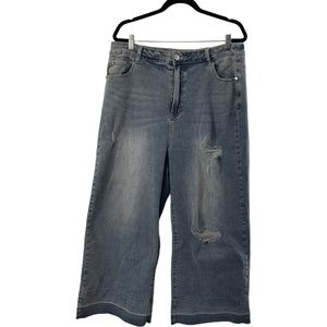 City Chic Released Hem ~ Wide Leg Jeans ~ SIZE 16